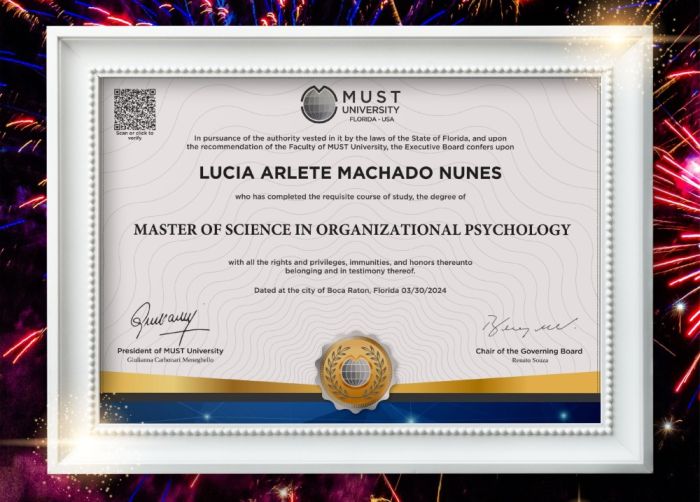 Celebrando uma conquista! Celebrando uma conquista! - Com muita satisfação e orgulho, comemoro e divulgo o recebimento da minha titulação de...